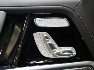 MERCEDES-BENZ G 500 AMG Fahrassi AHK SHD Massage Sta…
