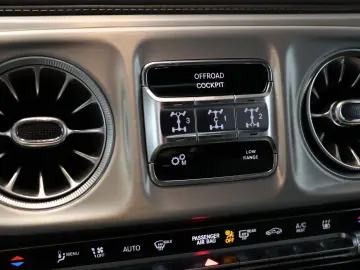 MERCEDES-BENZ G 500 AMG Fahrassi AHK SHD Massage Sta…