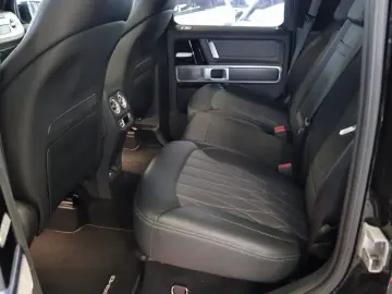 MERCEDES-BENZ G 500 AMG Fahrassi AHK SHD Massage Sta…