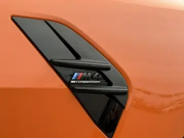 BMW M4 Competition M xDrive