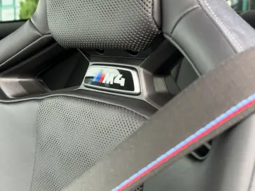 BMW M4 Competition M xDrive