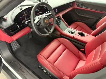 Porsche Taycan Keramik 14 Wege Pano Chrono Sport Navi
