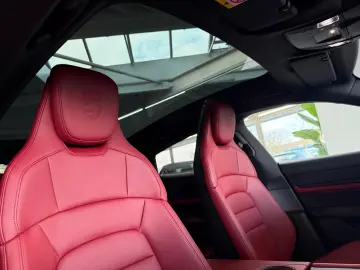 Porsche Taycan Keramik 14 Wege Pano Chrono Sport Navi
