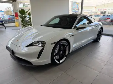 Porsche Taycan Keramik 14 Wege Pano Chrono Sport Navi