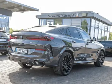BMW X6 xDrive30d M Sport PANO RFK NAVI LED PDC V H