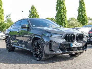 BMW X6 xDrive30d M Sport PANO RFK NAVI LED PDC V H