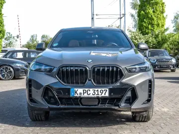 BMW X6 xDrive30d M Sport PANO RFK NAVI LED PDC V H