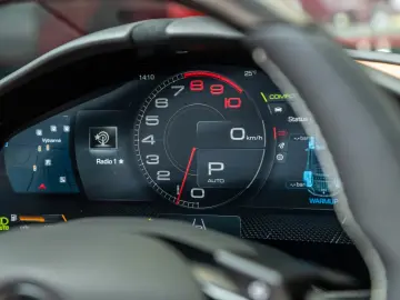 Ferrari Roma Spider