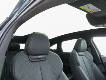 AUDI A6 Sportback e-tron S line 567km WLTP Air B&O
