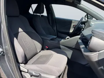 TOYOTA C-HR 2.0 Plug-In Hybrid Teamplayer  LED SHZ CAM