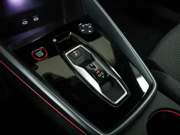 AUDI S3 Sportback Assist  Sound  Navi  Kamera