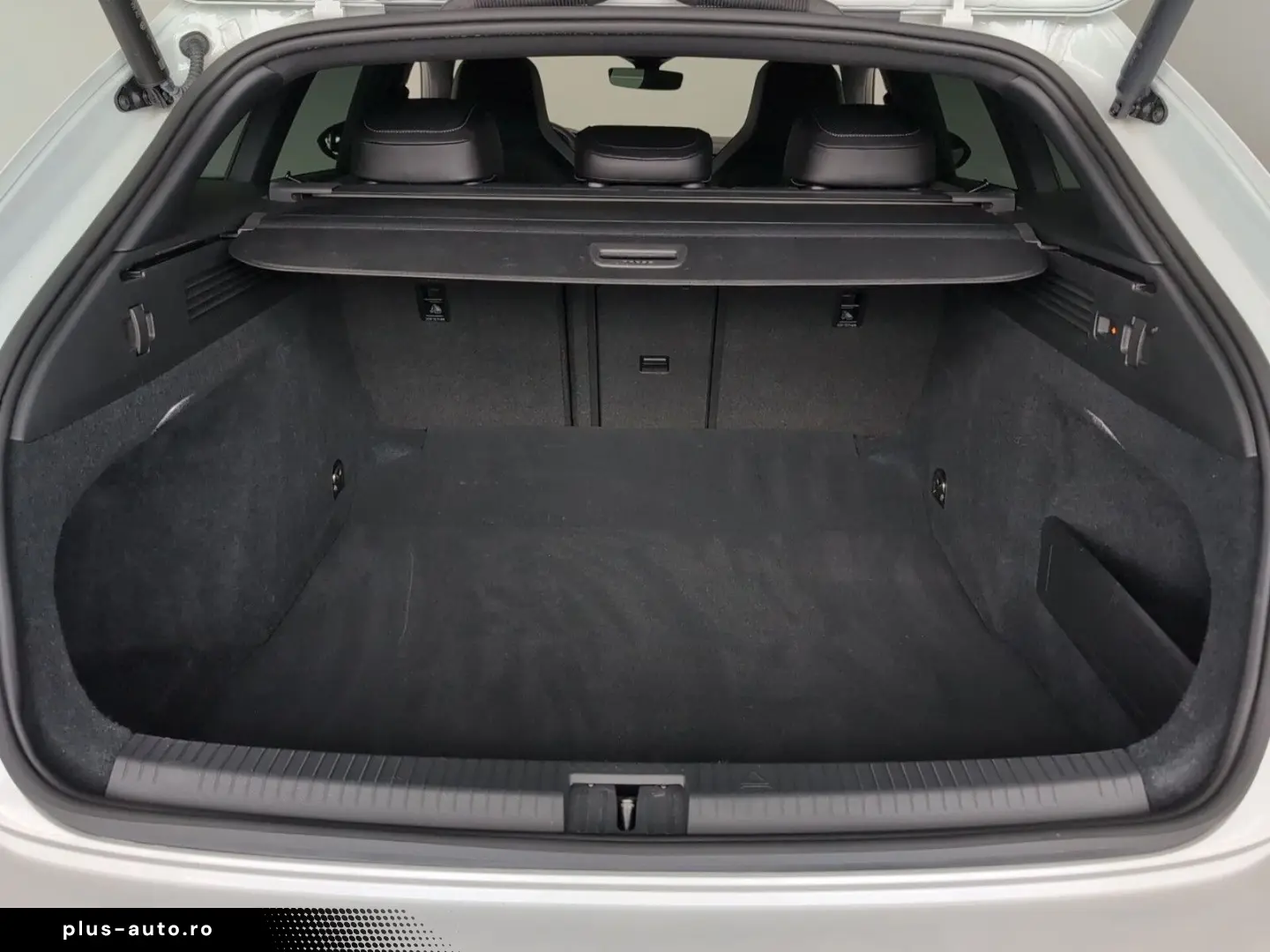 VW Arteon Shooting 4M R-LINE AHK NAPPA IQ H&K 5 J.