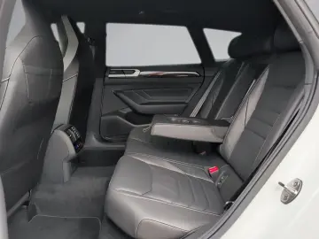 VW Arteon Shooting 4M R-LINE AHK NAPPA IQ H&K 5 J.