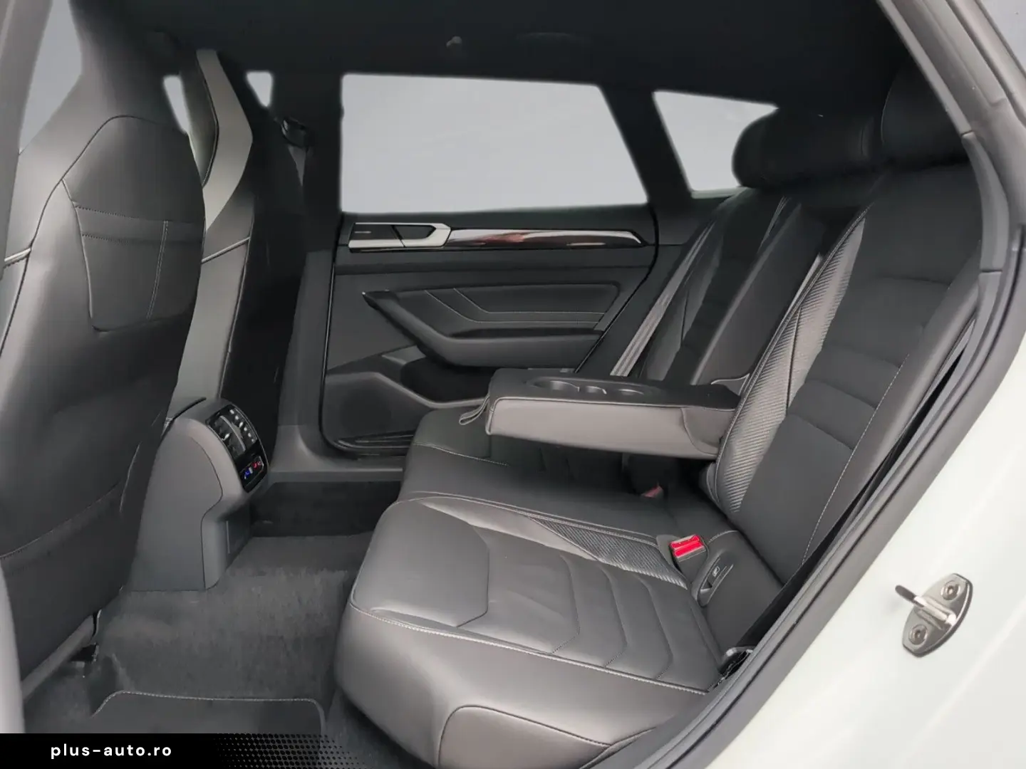 VW Arteon Shooting 4M R-LINE AHK NAPPA IQ H&K 5 J.