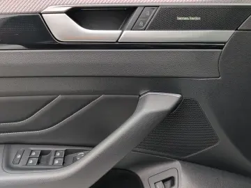 VW Arteon Shooting 4M R-LINE AHK NAPPA IQ H&K 5 J.