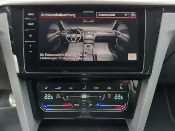 VW Arteon Shooting 4M R-LINE AHK NAPPA IQ H&K 5 J.