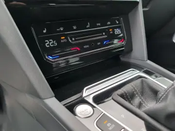 VW Arteon Shooting 4M R-LINE AHK NAPPA IQ H&K 5 J.