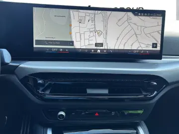 BMW 230i Coupé M Sport ACC HiFi HeadUp Navi LED