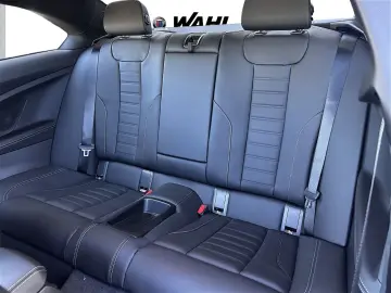 BMW 230i Coupé M Sport ACC HiFi HeadUp Navi LED