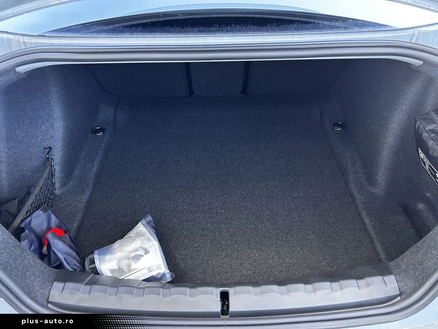 BMW 230i Coupé M Sport ACC HiFi HeadUp Navi LED