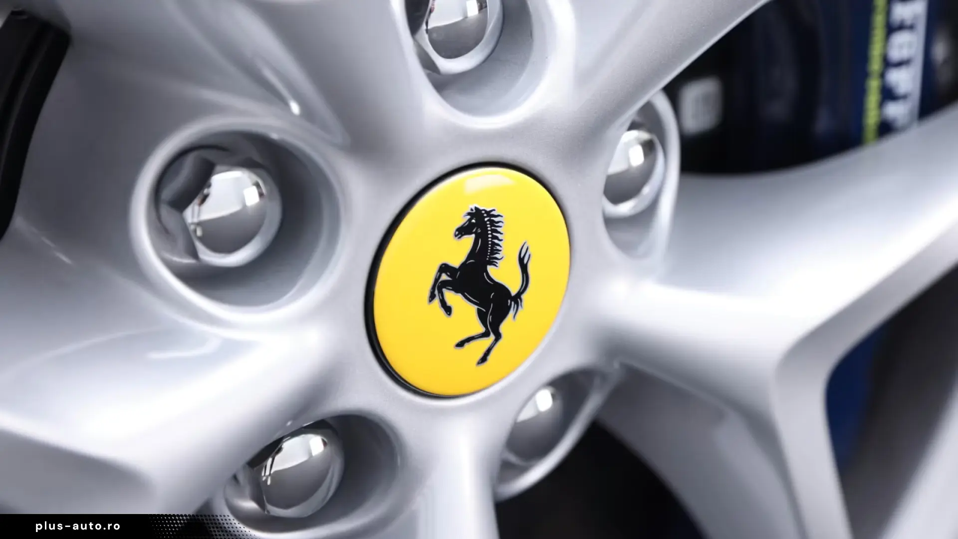 Ferrari Roma Spider    Ferrari Frankfurt