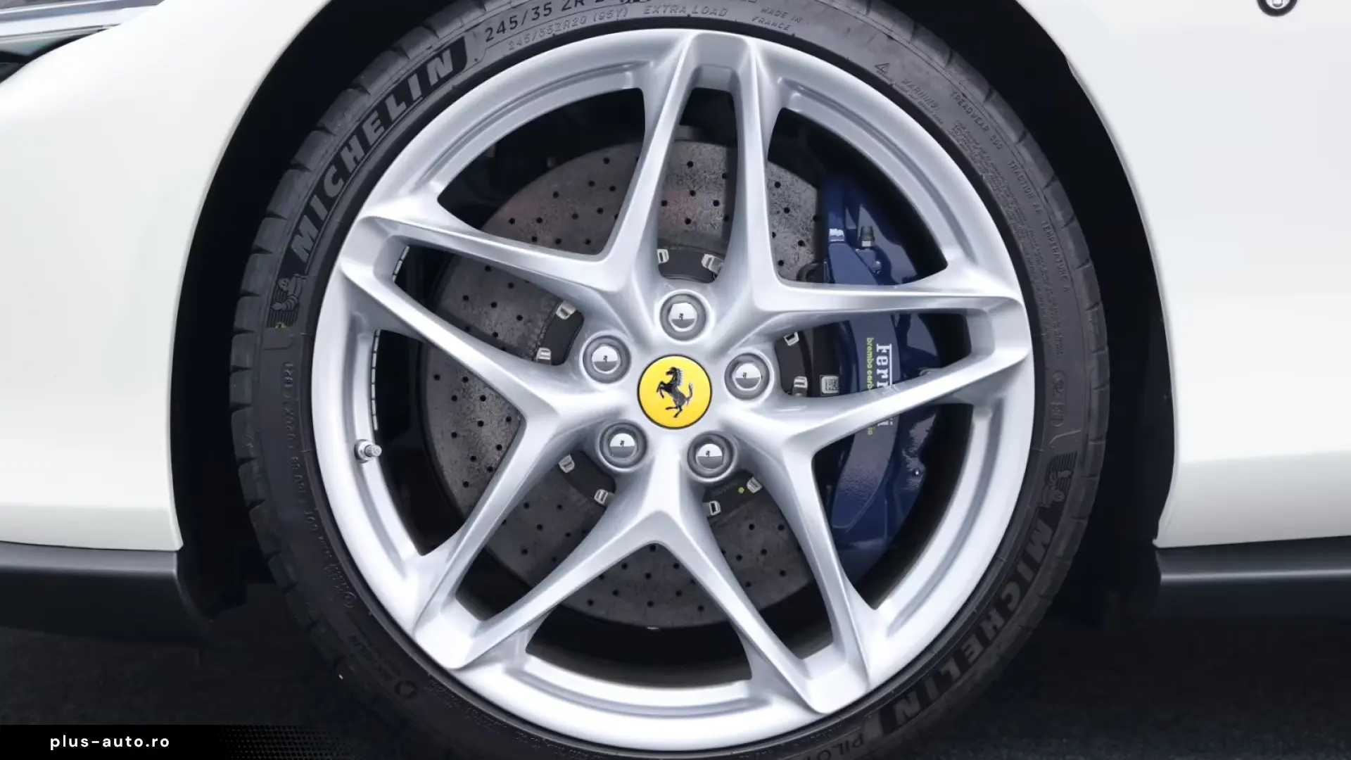 Ferrari Roma Spider    Ferrari Frankfurt