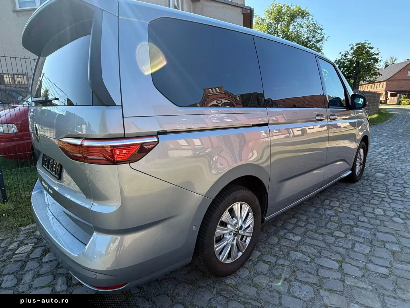 VW T7 Multivan Life Lang ACC LED AHK 5 J .Garantie