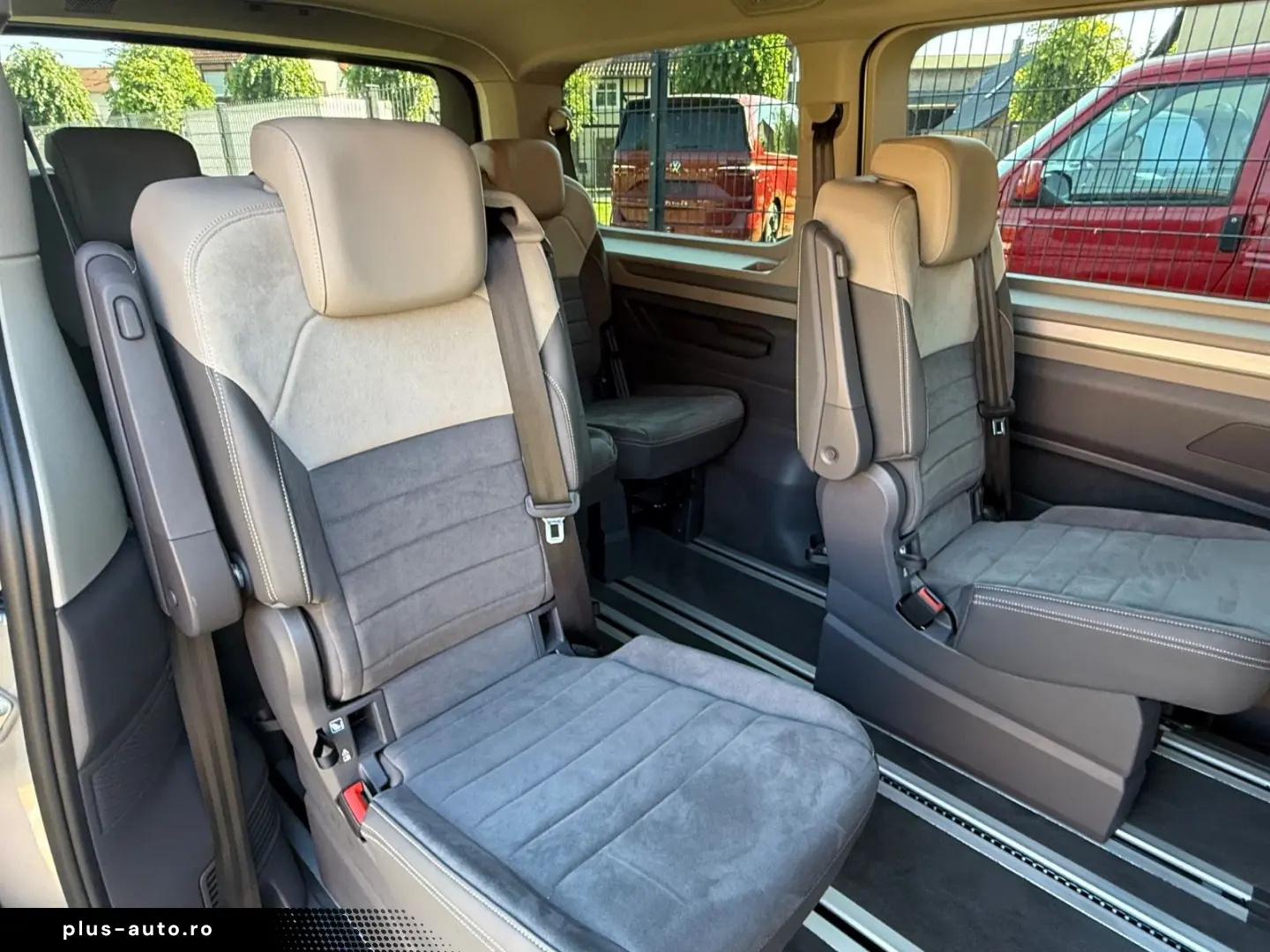 VW T7 Multivan Life Lang ACC LED AHK 5 J .Garantie