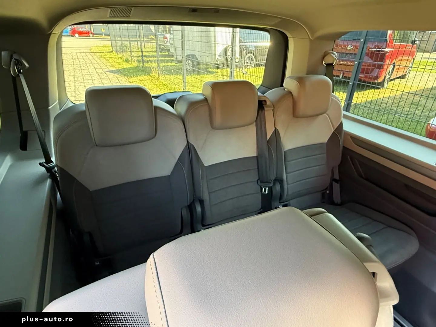 VW T7 Multivan Life Lang ACC LED AHK 5 J .Garantie