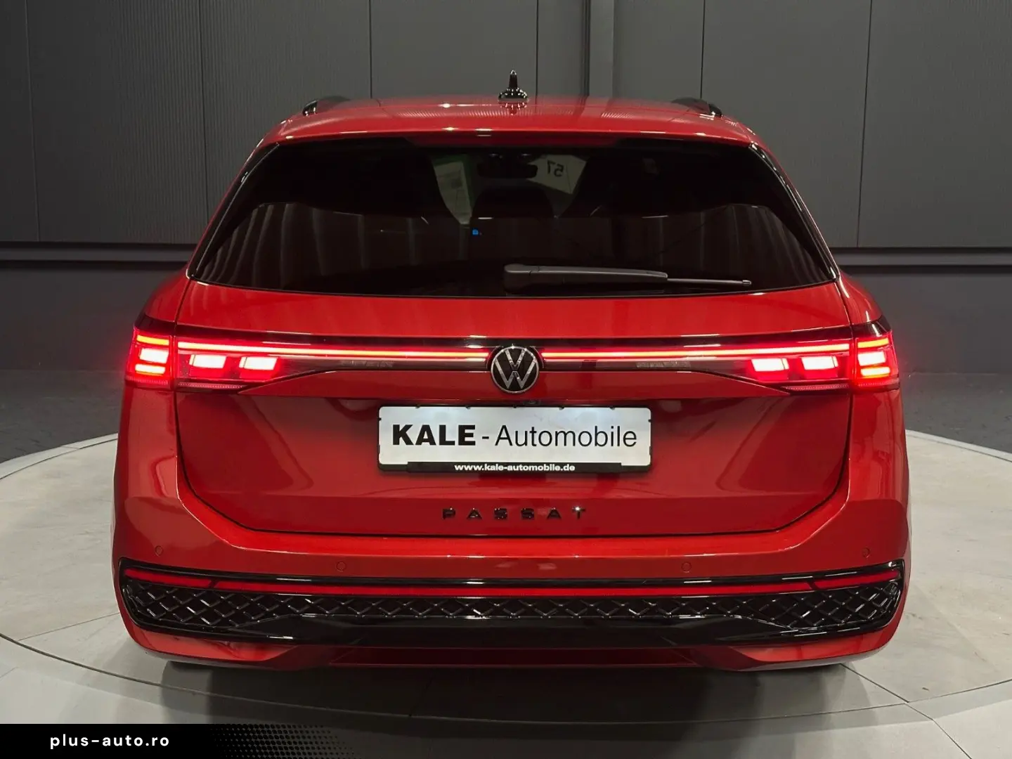 VW Passat Variant 2.0 TDI 4Motion R-Line BlackStyle
