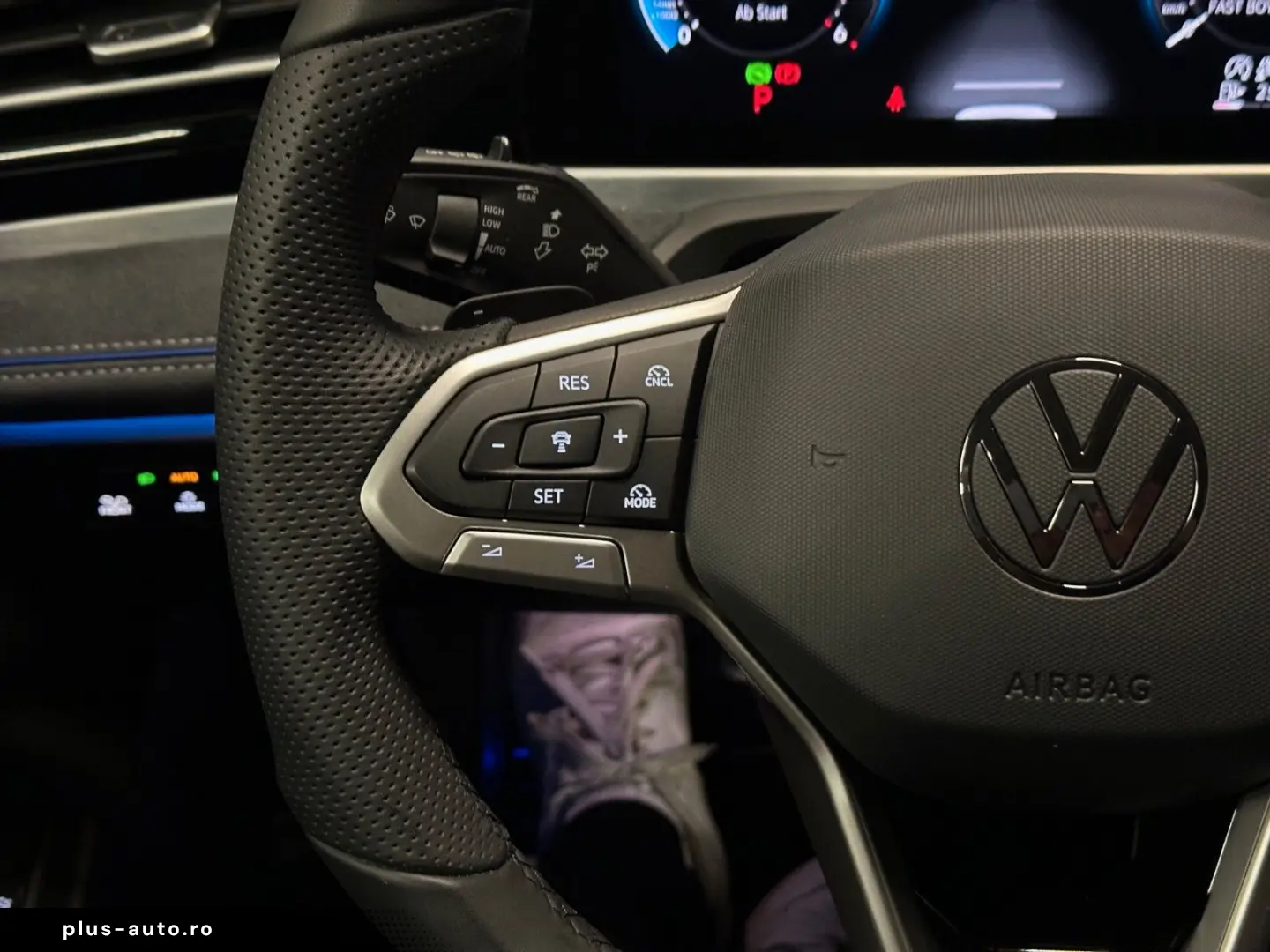 VW Passat Variant 2.0 TDI 4Motion R-Line BlackStyle
