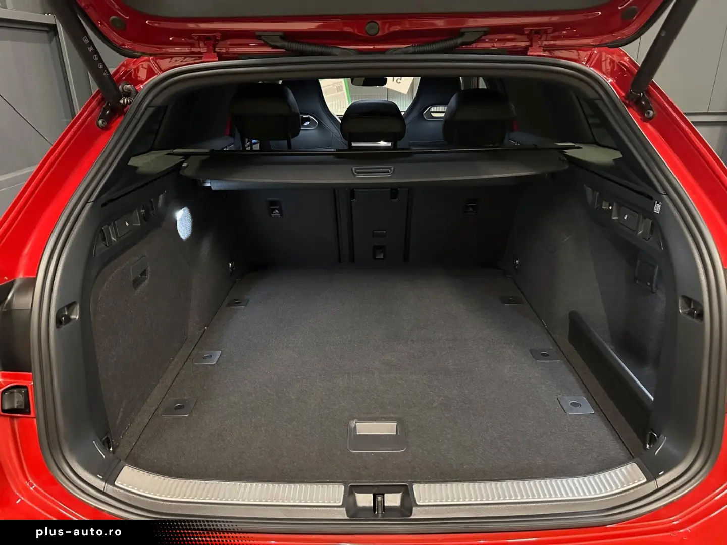 VW Passat Variant 2.0 TDI 4Motion R-Line BlackStyle