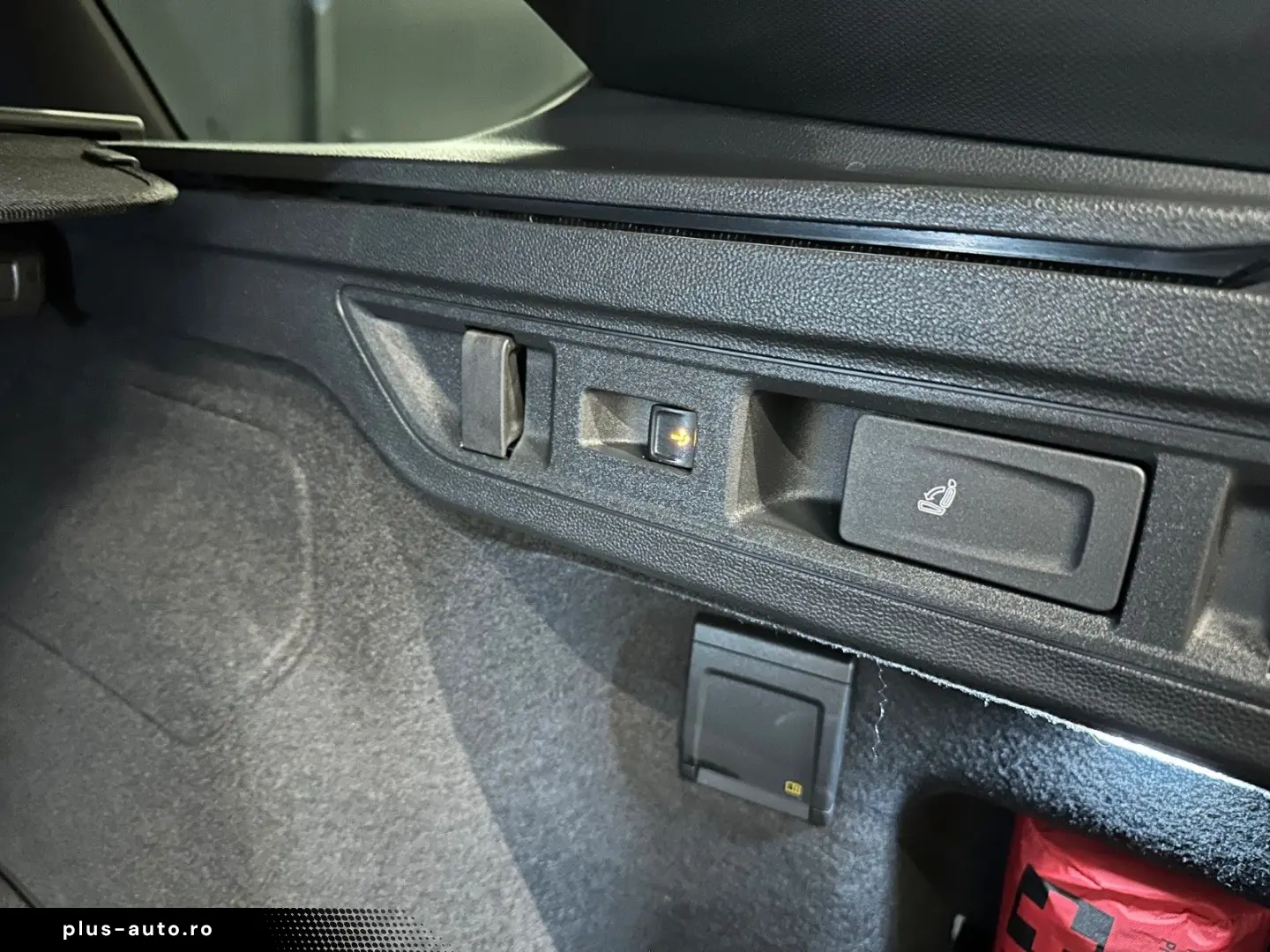 VW Passat Variant 2.0 TDI 4Motion R-Line BlackStyle