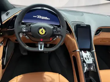 Ferrari Roma Spider