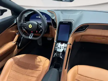 Ferrari Roma Spider