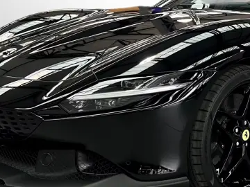Ferrari Roma Spider