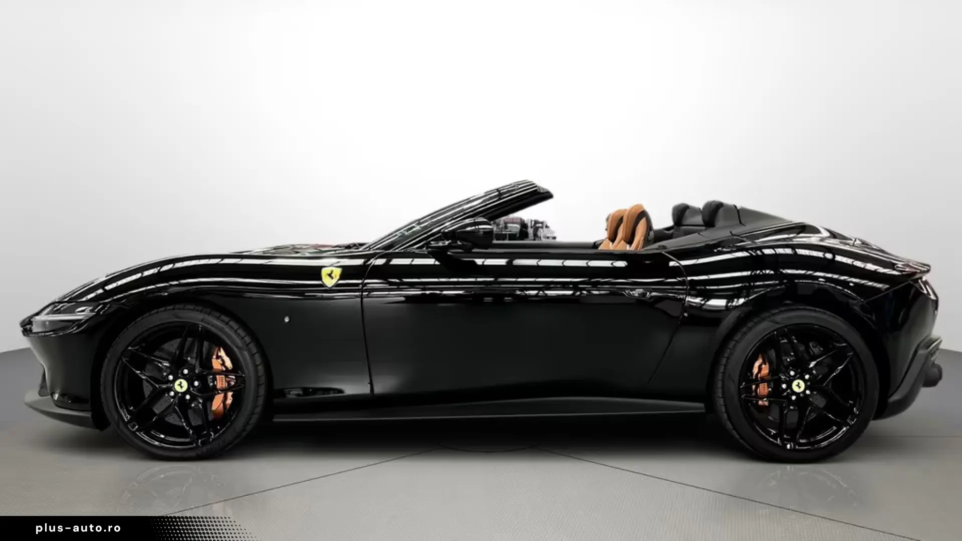 Ferrari Roma Spider