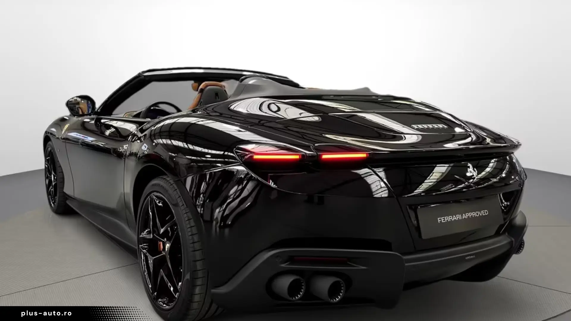 Ferrari Roma Spider