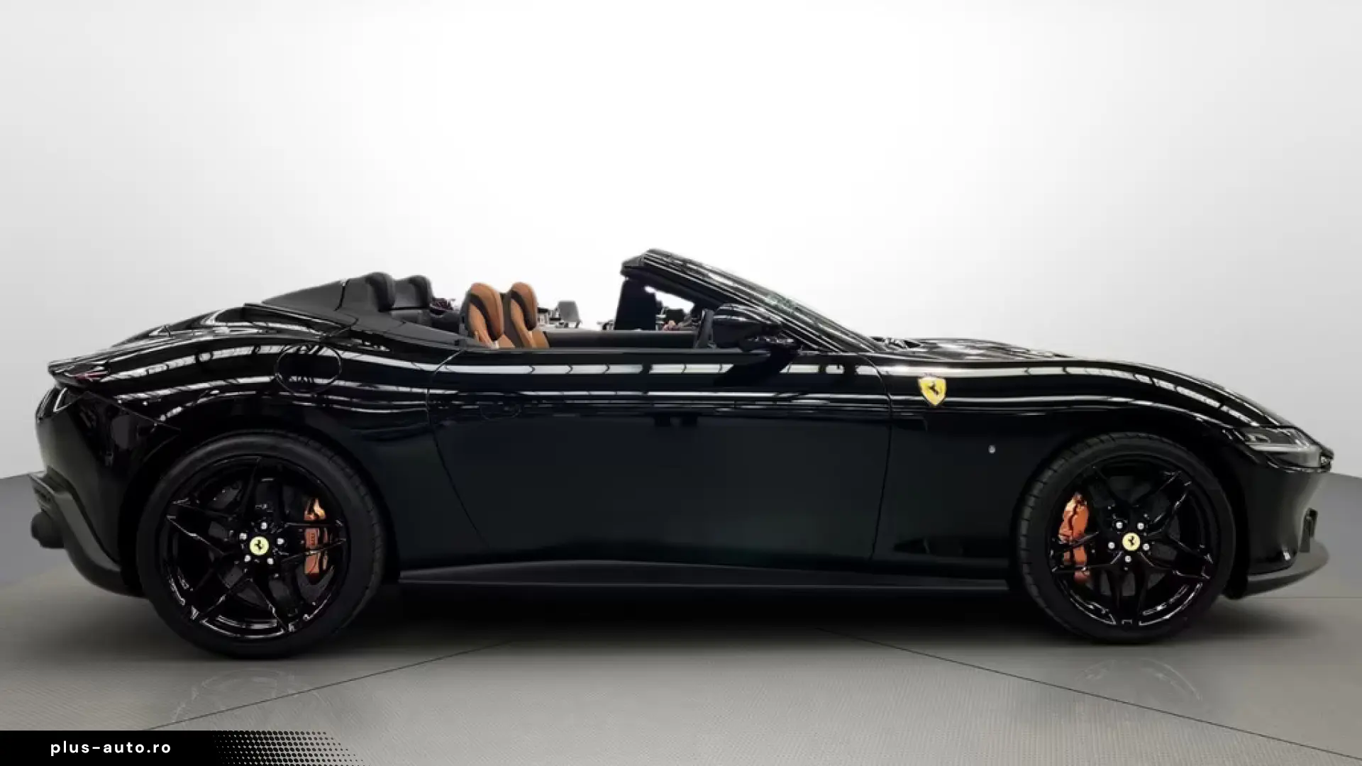 Ferrari Roma Spider