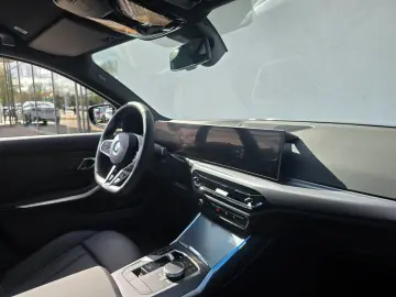 BMW 330e xDrive M Sportpaket Widesreen Drivass Sitzh