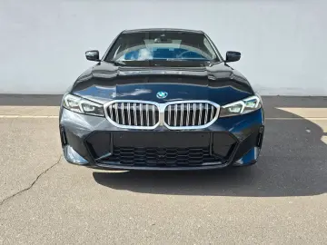 BMW 330e xDrive M Sportpaket Widesreen Drivass Sitzh