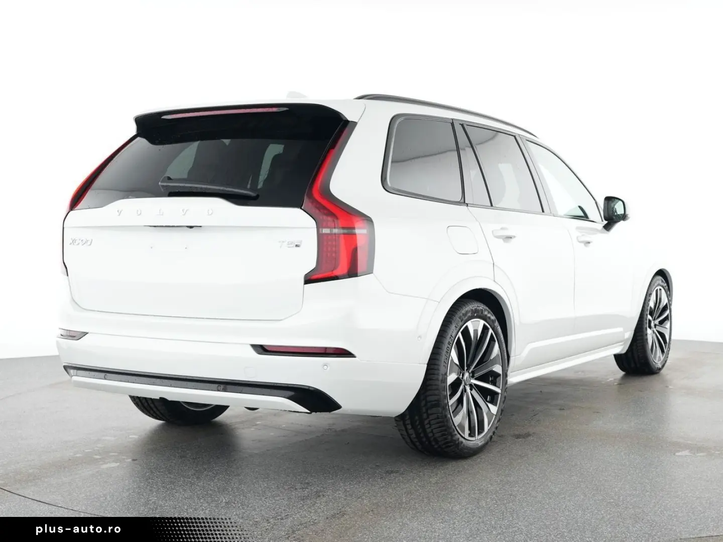 VOLVO XC90 T8 Plus Dark Recharge Plug-In Hybrid AWD