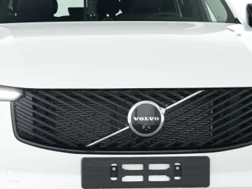 VOLVO XC90 T8 Plus Dark Recharge Plug-In Hybrid AWD