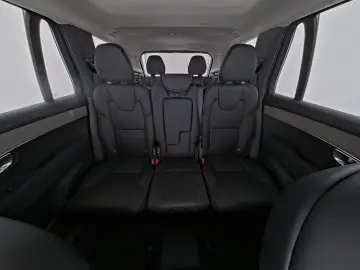 VOLVO XC90 T8 Plus Dark Recharge Plug-In Hybrid AWD