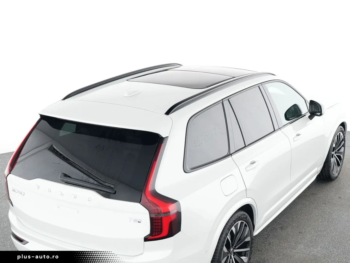 VOLVO XC90 T8 Plus Dark Recharge Plug-In Hybrid AWD