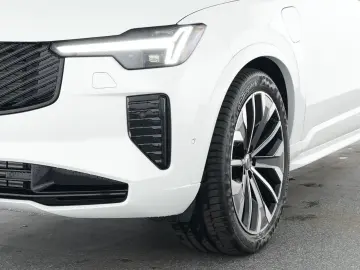VOLVO XC90 T8 Plus Dark Recharge Plug-In Hybrid AWD