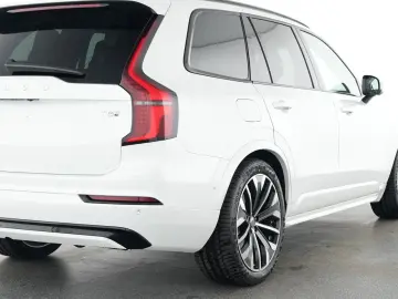 VOLVO XC90 T8 Plus Dark Recharge Plug-In Hybrid AWD