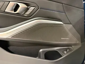 BMW M340i xDrive Limousine Pro M-Sitze HUD HK 360