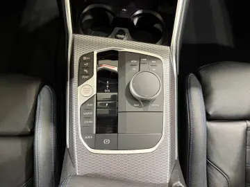 BMW M340i xDrive Limousine Pro M-Sitze HUD HK 360
