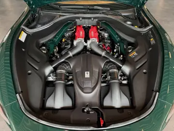 Ferrari Roma Spider (CarbonCeramicBrake   Garantie)